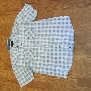 Cody James reg fit button up shirt‎ lg
